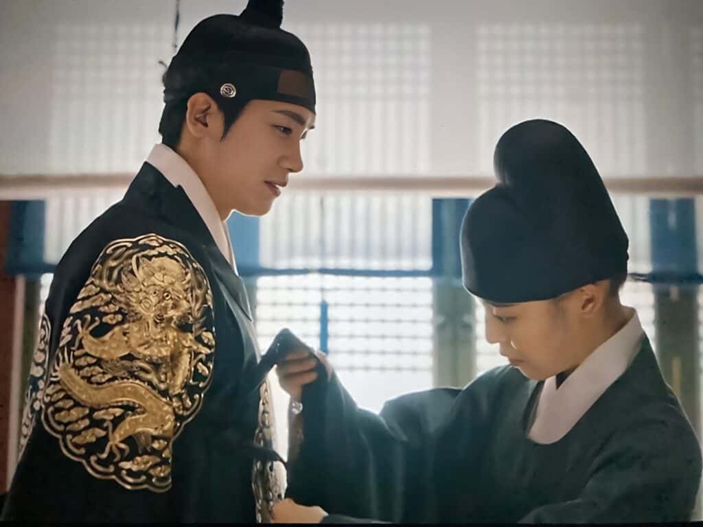 Our blooming Youth - male and female leads