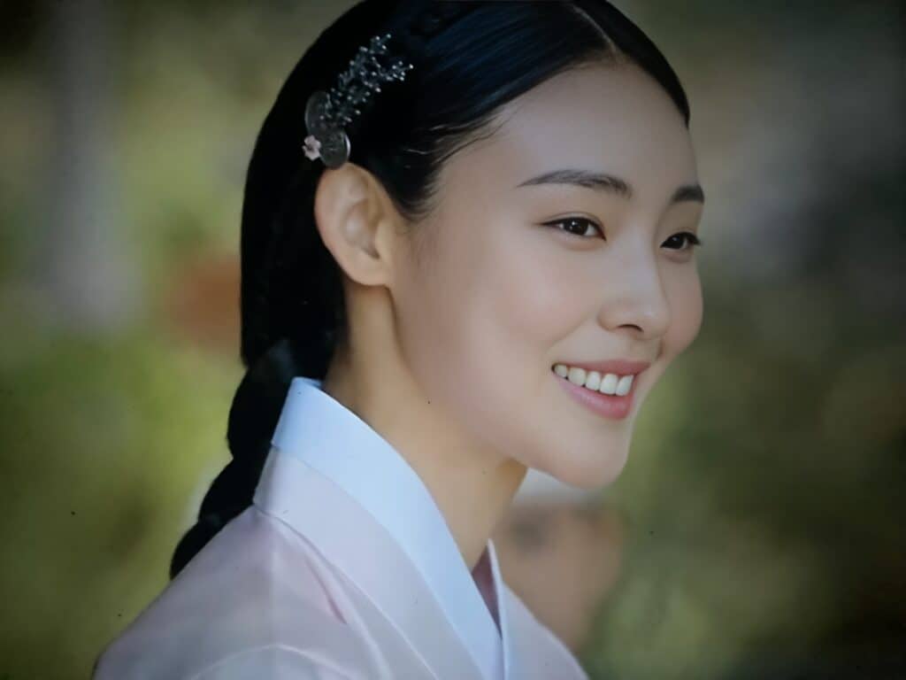 Our blooming Youth - Jae Yi